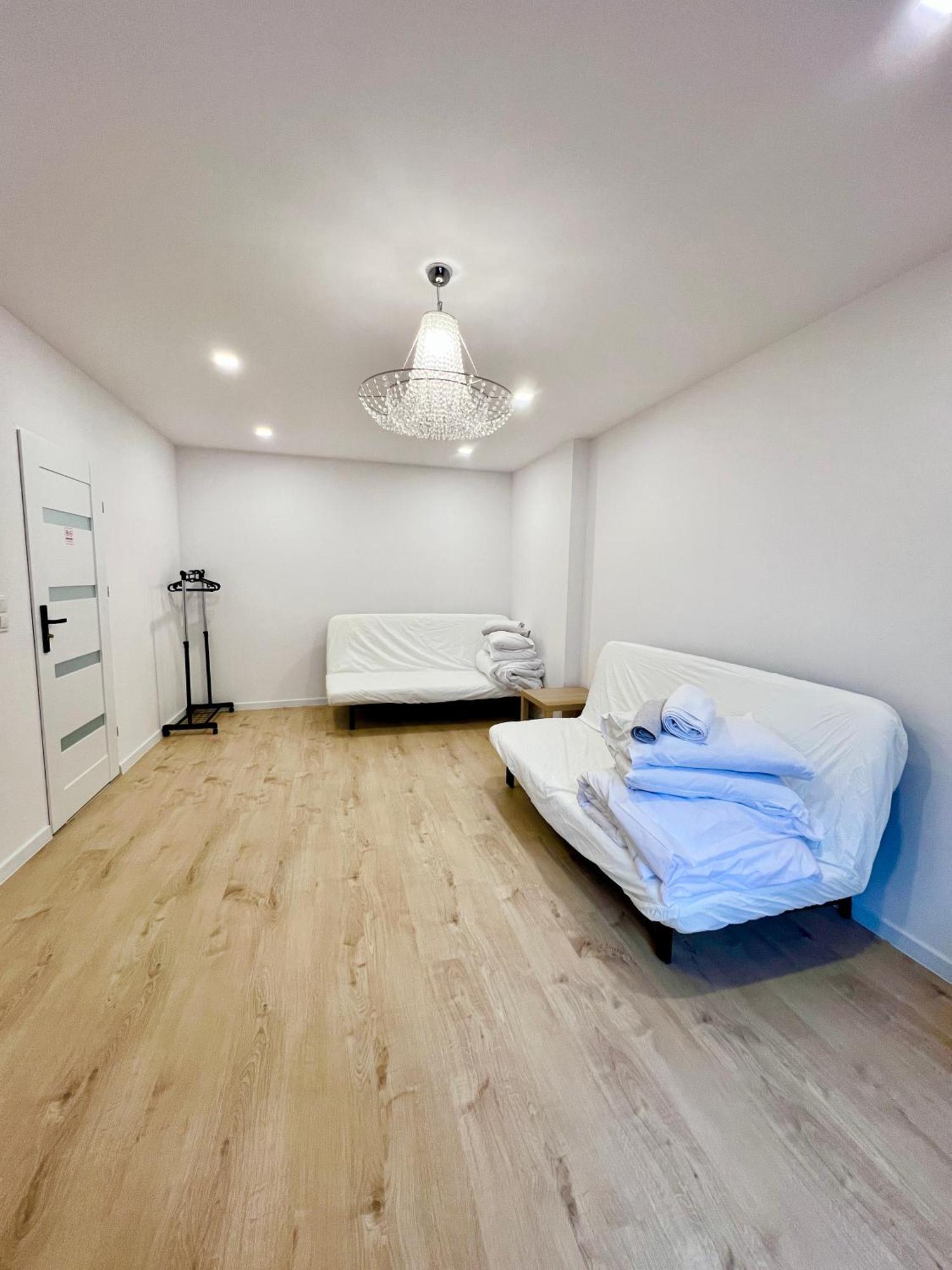 Aparthotel Industrial Rooms Лодзь Екстер'єр фото